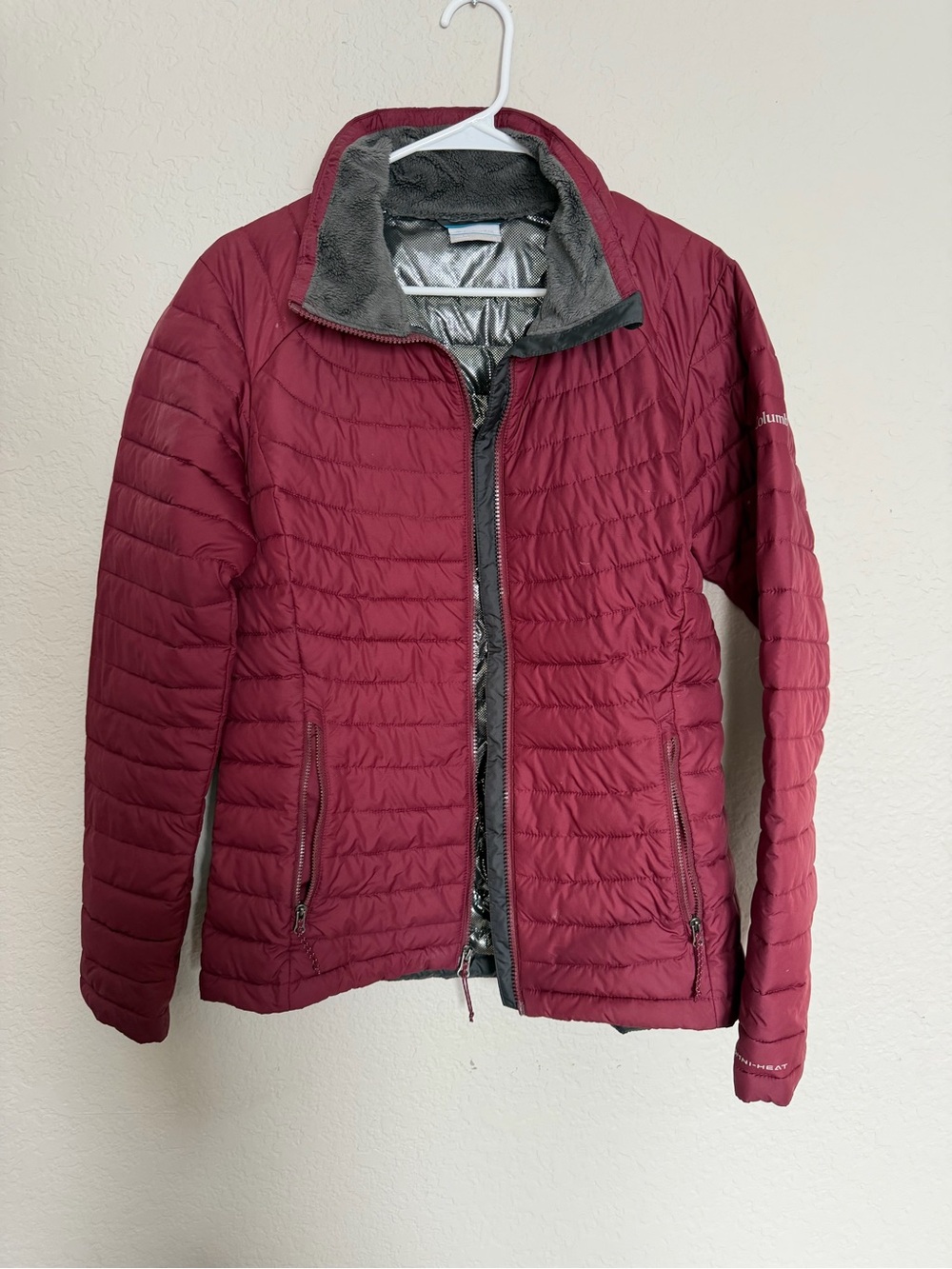 Columbia Women's Quilted Puffer Jacket - Wine